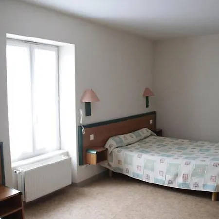 Hotel Peret Denguin