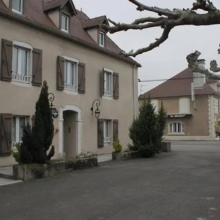 Hotel Peret Denguin